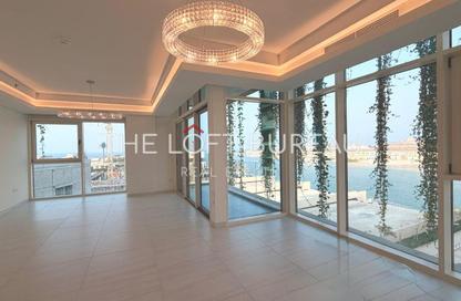 Apartment - 2 Bedrooms - 3 Bathrooms for sale in Crystal Residence - Gewan Island - The Pearl Island - Doha