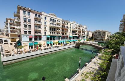 Apartment - 3 Bedrooms - 3 Bathrooms for rent in Carnaval - Qanat Quartier - The Pearl Island - Doha Apartment - 3 Bedrooms - 3 Bathrooms for rent in Carnaval - Qanat Quartier - The Pearl Island - Doha
