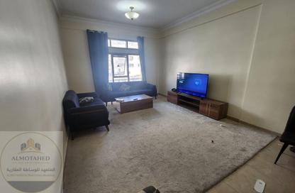 Apartment - 2 Bedrooms - 3 Bathrooms for rent in Umm Ghuwailina 4 - Umm Ghuwailina - Doha