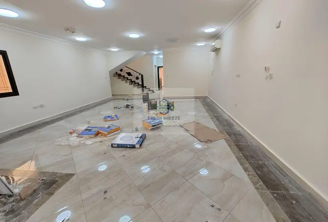 62072398 - Property Image 3