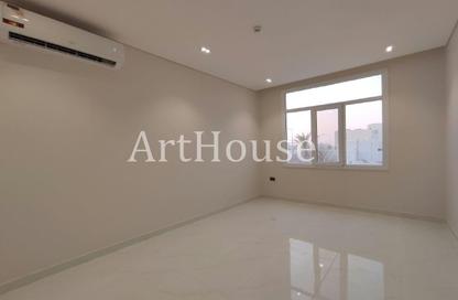 Apartment - 1 - 1 for rent in Bin Omran - Fereej Bin Omran - Doha
