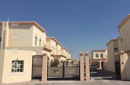 مجمع سكني - 5 غرف نوم - 5 حمامات للايجار في 871 شارع - جنوب الدحيل - الدحيل - الدوحة