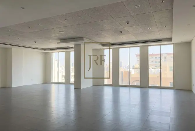63643443 - Property Image 3