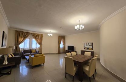 Apartment - 2 Bedrooms - 2 Bathrooms for rent in Ain Khaled Villas - Ain Khaled - Doha