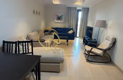 Apartment - 1 Bedroom - 2 Bathrooms for rent in East Porto Drive - Porto Arabia - The Pearl Island - Doha Apartment - 1 Bedroom - 2 Bathrooms for rent in East Porto Drive - Porto Arabia - The Pearl Island - Doha