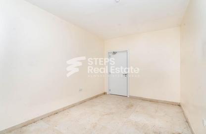 Staff Accommodation - Studio for rent in Umm Salal Mahammad - Umm Salal City - Doha
