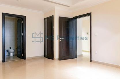 Apartment - 1 Bedroom - 2 Bathrooms for sale in West Porto Drive - Porto Arabia - The Pearl Island - Doha