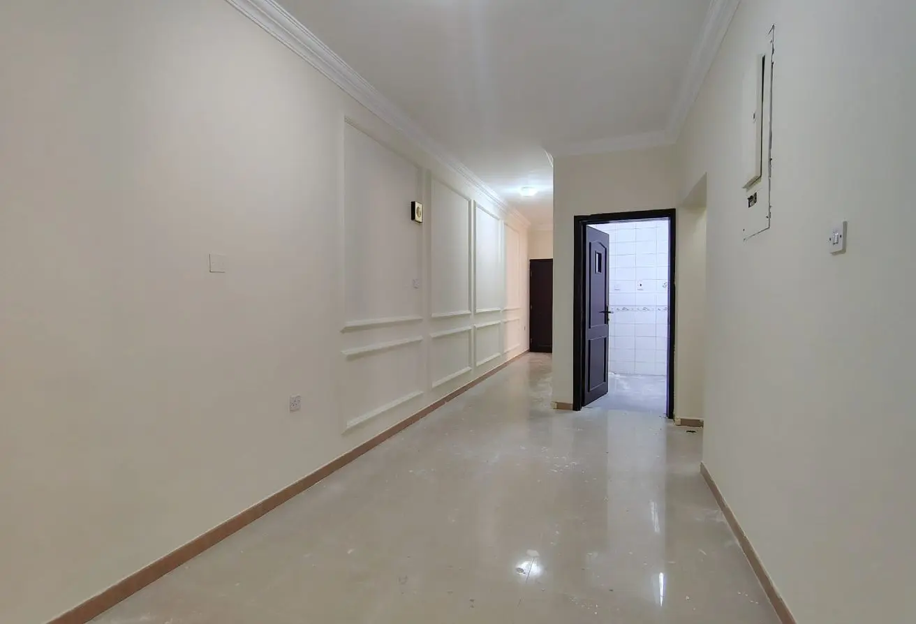 61278330 - Property Main Image