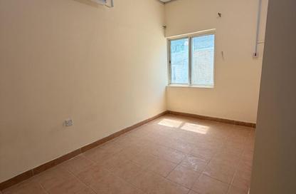 Apartment - 1 Bedroom - 1 Bathroom for rent in Bin Omran 35 - Fereej Bin Omran - Doha Apartment - 1 Bedroom - 1 Bathroom for rent in Bin Omran 35 - Fereej Bin Omran - Doha