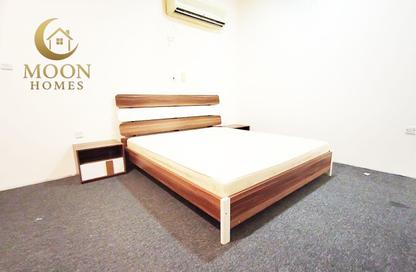 Apartment - 1 Bedroom - 1 Bathroom for rent in Umm Ghuwailina 4 - Umm Ghuwailina - Doha