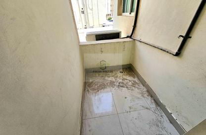 Apartment - 3 Bedrooms - 3 Bathrooms for rent in Bin Omran - Fereej Bin Omran - Doha Apartment - 3 Bedrooms - 3 Bathrooms for rent in Bin Omran - Fereej Bin Omran - Doha
