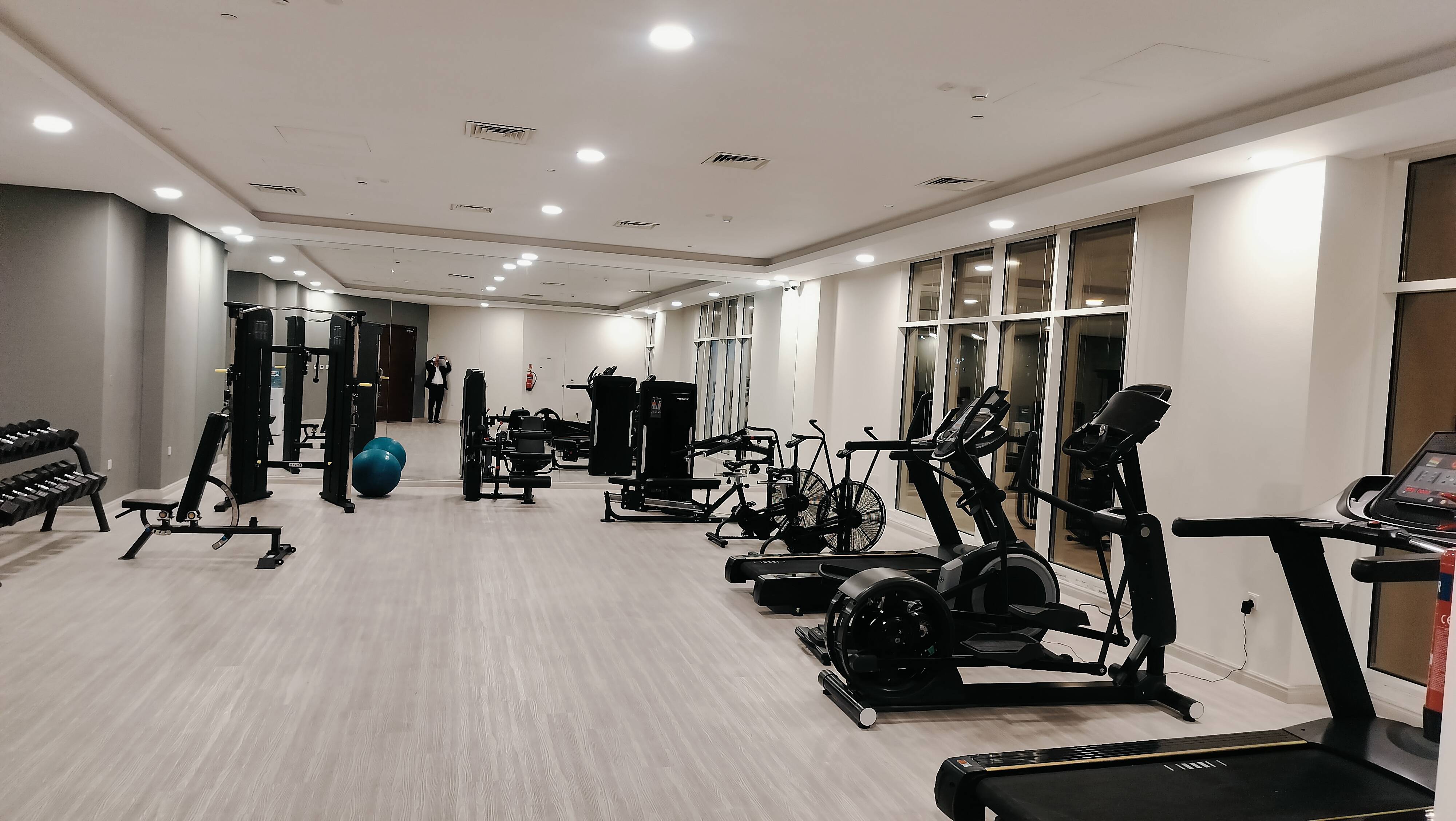 2BHK I FF I BILLS INCLUDING I POOL & GYM thumbnail 22