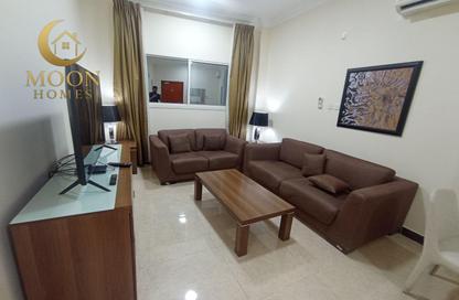 Apartment - 1 - 1 for rent in Umm Ghwailina Comm - Umm Ghuwalina - Umm Ghuwailina - Doha