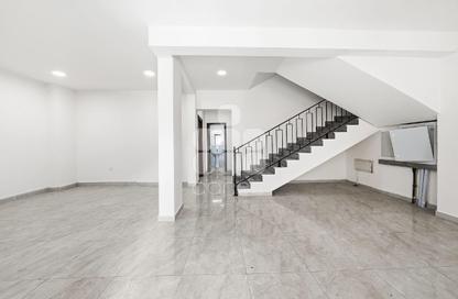 Villa - 5 Bedrooms - 5 Bathrooms for rent in Bu Hamour Street - Abu Hamour - Doha