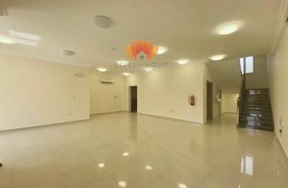 Villa - 4 - 4 for rent in Al Sakhama - Doha Villa - 4 - 4 for rent in Al Sakhama - Doha