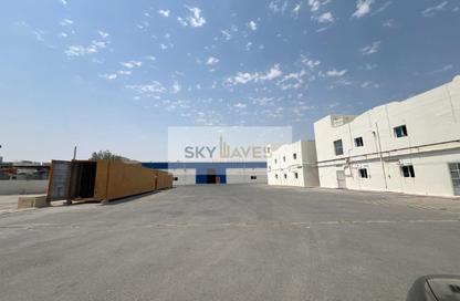 Warehouse - Studio - 7+ for rent in Industrial Area 4 - Industrial Area - Industrial Area - Doha