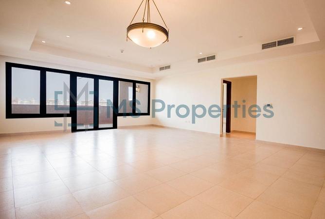 57202331 - Property Main Image
