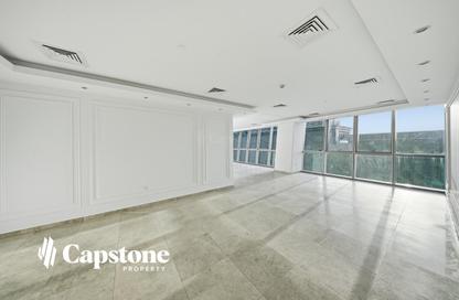 Apartment - 3 Bedrooms - 4 Bathrooms for sale in Zig Zag Tower B - Zig Zag Towers - West Bay - Doha