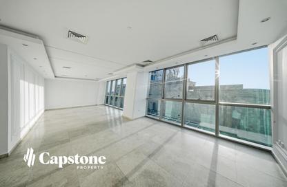 Apartment - 3 Bedrooms - 4 Bathrooms for sale in Zig Zag Tower B - Zig Zag Towers - West Bay - Doha