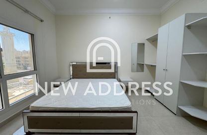 Apartment - 2 Bedrooms - 1 Bathroom for rent in Madinat Khalifa South - Madinat Khalifa - Doha Apartment - 2 Bedrooms - 1 Bathroom for rent in Madinat Khalifa South - Madinat Khalifa - Doha