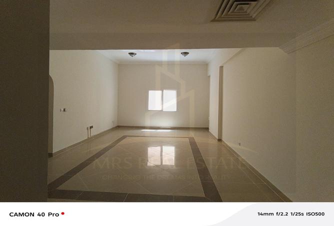 53521007 - صورة العقار 2