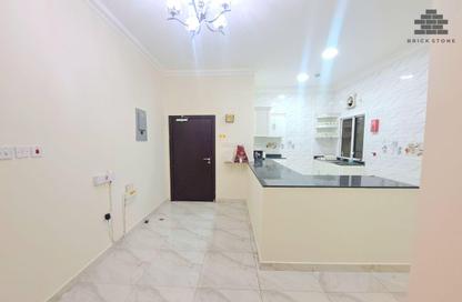 Apartment - 2 - 2 for rent in Muntazah 10 - Al Muntazah - Doha