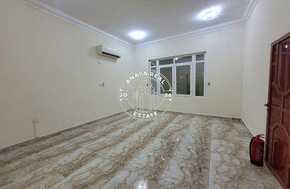 Villa - 2 - 2 for rent in Onaiza Street - Diplomatic Area - Doha