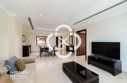 Apartment - 1 Bedroom - 2 Bathrooms for rent in West Porto Drive - Porto Arabia - The Pearl Island - Doha Apartment - 1 Bedroom - 2 Bathrooms for rent in West Porto Drive - Porto Arabia - The Pearl Island - Doha
