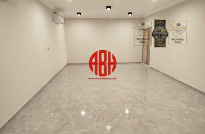 Apartment - 2 Bedrooms - 3 Bathrooms for rent in Musheireb Apartments - Musheireb - Doha