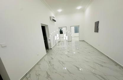 Apartment - 2 Bedrooms - 2 Bathrooms for rent in Muaither Area - Al Rayyan - Doha