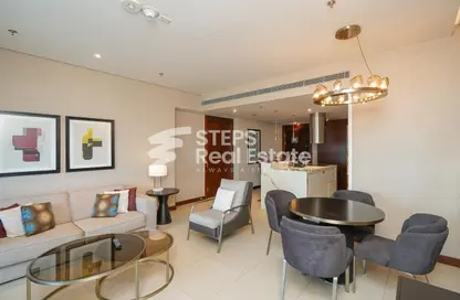 Apartment - 1 Bedroom - 2 Bathrooms for rent in Hilton Doha The Pearl Residences - Abraj Quartiers - The Pearl Island - Doha
