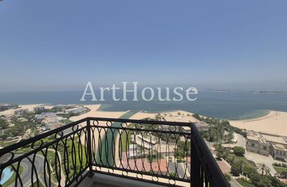 Apartment - 3 Bedrooms - 5 Bathrooms for rent in Floresta Gardens - Floresta Gardens - The Pearl Island - Doha