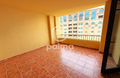 Apartment - 1 Bedroom - 2 Bathrooms for rent in East Porto Drive - Porto Arabia - The Pearl Island - Doha