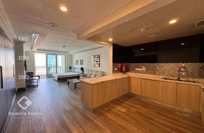Apartment - Studio - 1 Bathroom for rent in Viva Central - Viva Bahriyah - The Pearl Island - Doha