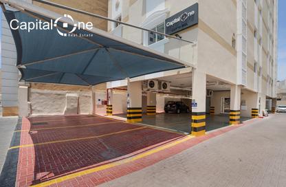 Apartment - 1 Bedroom - 1 Bathroom for rent in Umm Ghuwailina 4 - Umm Ghuwailina - Doha
