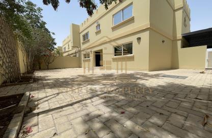 مجمع سكني - 5 غرف نوم - 4 حمامات للايجار في شارع الوعب - الوعب - الدوحة