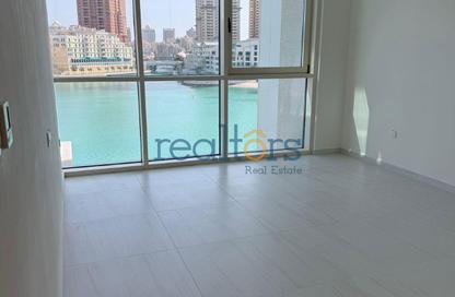 Apartment - 1 Bedroom - 2 Bathrooms for rent in Crystal Residence - Gewan Island - The Pearl Island - Doha