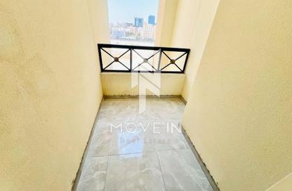 Apartment - 2 Bedrooms - 2 Bathrooms for rent in Musheireb Apartments - Musheireb - Doha