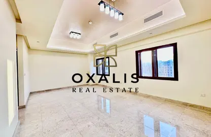 Apartment - 2 Bedrooms - 3 Bathrooms for rent in Piazza 2 - La Piazza - Fox Hills - Lusail