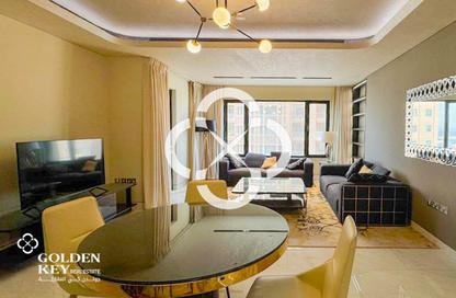 Apartment - 1 Bedroom - 2 Bathrooms for rent in West Porto Drive - Porto Arabia - The Pearl Island - Doha