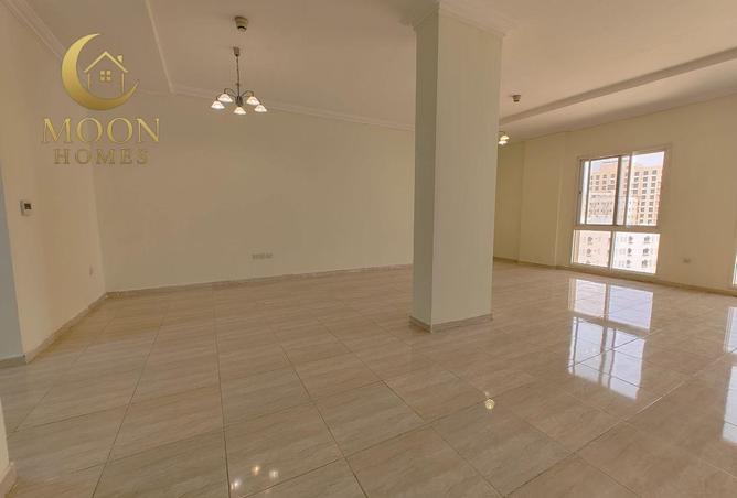 54196997 - Property Image 3