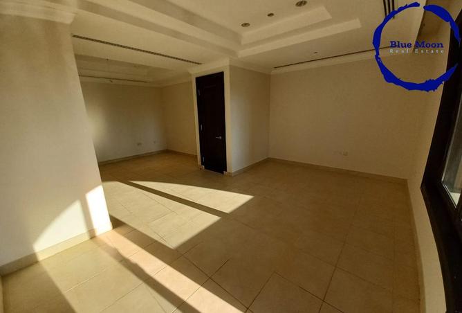 57782286 - Property Image 3