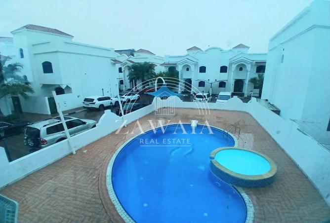 989990 - Property Image 3