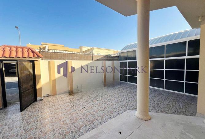 55327412 - Property Image 2