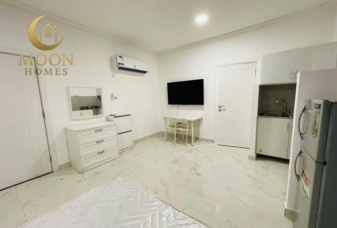 1005886 - Property Image 3