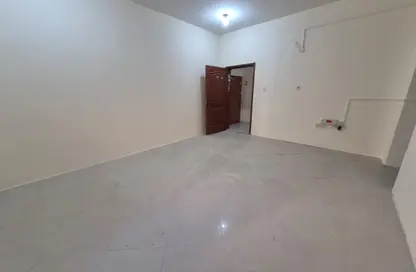 Apartment - Studio - 1 Bathroom for rent in Muaither Area - Al Rayyan - Doha