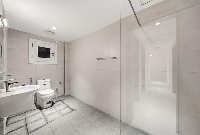 57033705 - Property Image 3
