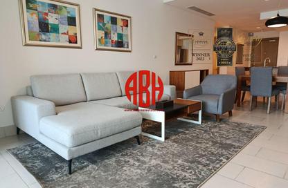 Apartment - 1 Bedroom - 2 Bathrooms for rent in Viva West - Viva Bahriyah - The Pearl Island - Doha