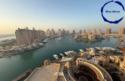 Apartment - 2 Bedrooms - 3 Bathrooms for rent in East Porto Drive - Porto Arabia - The Pearl Island - Doha