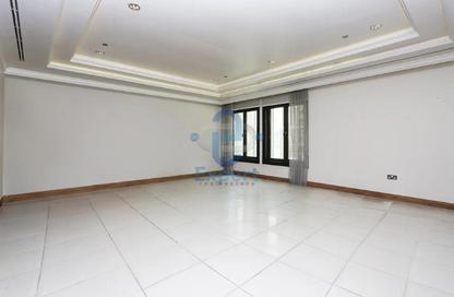 Apartment - 3 - 5 for sale in East Porto Drive - Porto Arabia - The Pearl Island - Doha